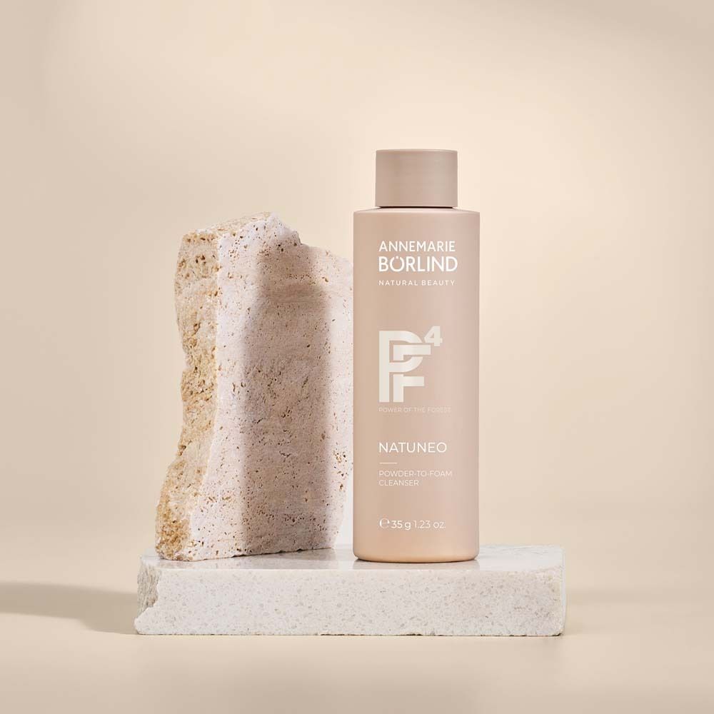 BÖRLIND NATUNEO Powder to Foam Cleanser 35 g