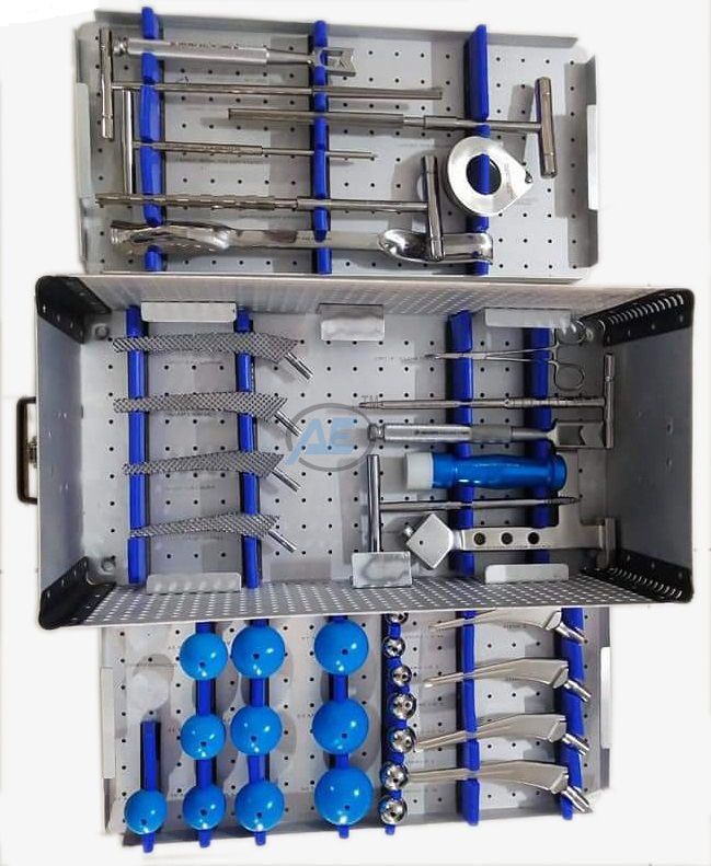 Instrument Set for Total Hip Prosthesis Endo-Model® Mark III