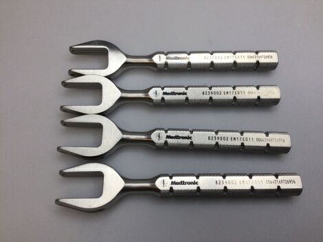 HANDLE 8239002 COUNTER TORQUE HANDLE