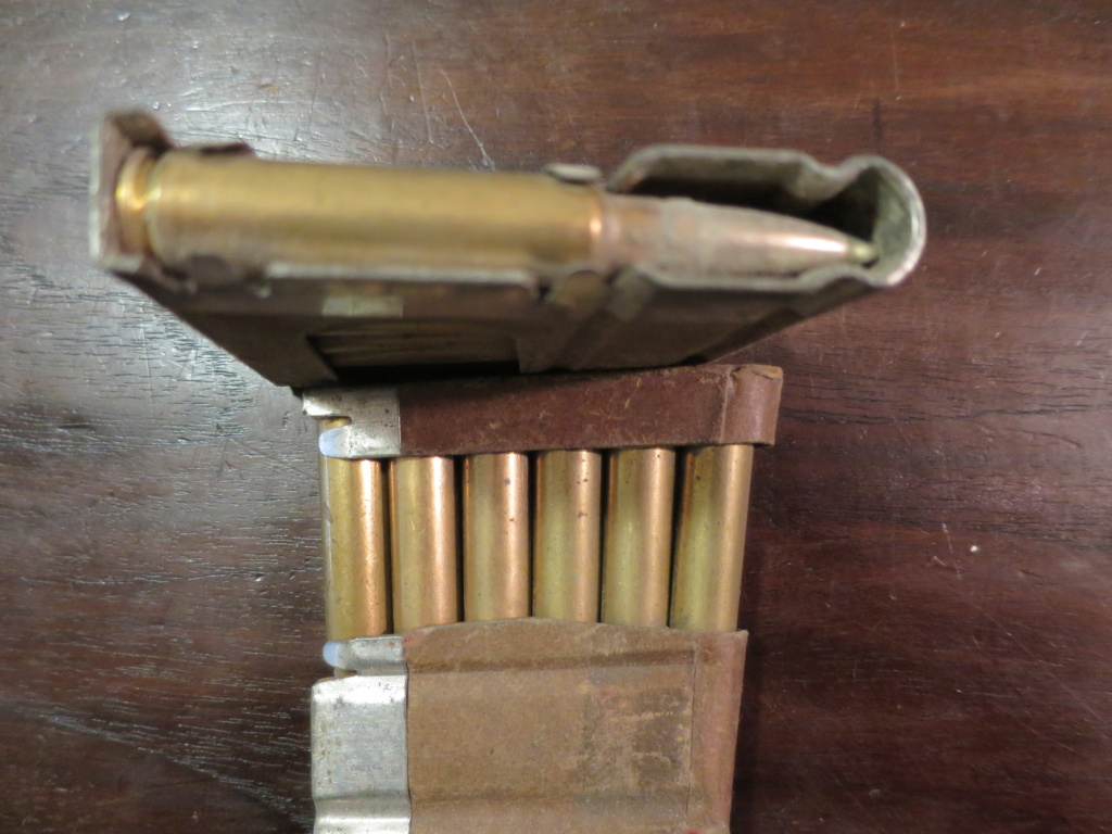INSTRUMENT 8616009 CLIP HOLDER