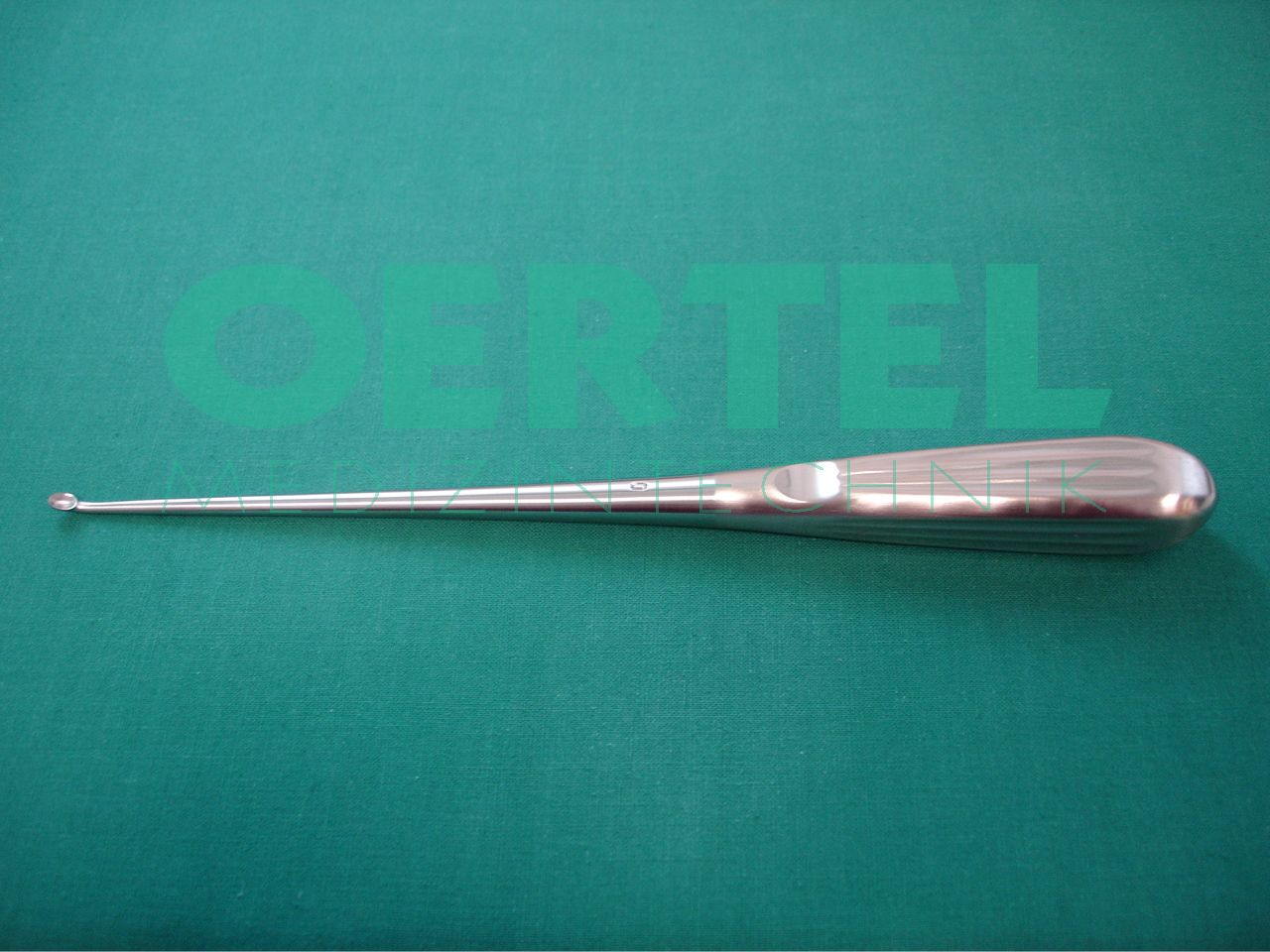 INSTRUMENT 875-312 CURETTE ANGLED 4 0