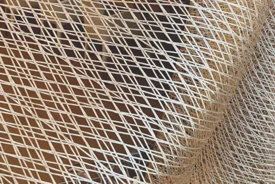 MESH 9052850 PYRAMESH 22MMX28MMX50MM