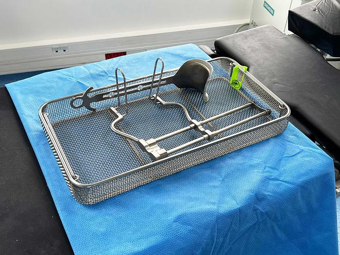 BLADE 897-400 RETRACTOR  18MMX120MM