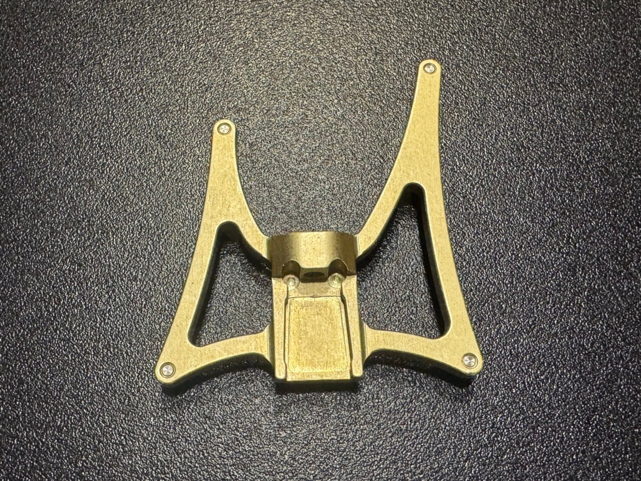 TRKR 9730491  TERATRACKER, GOLD