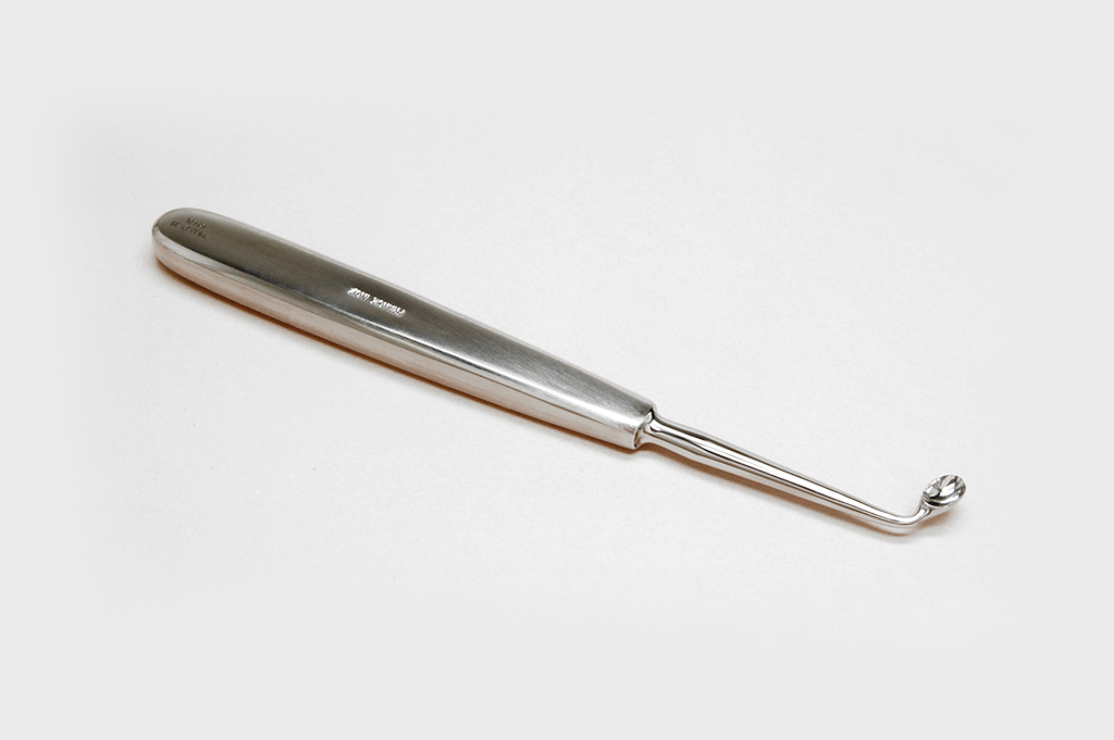 INSTRUMENT 7480108 CURETTE