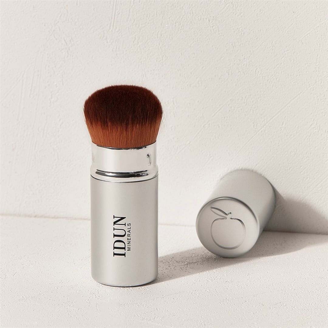 IDUN MINERALS Pinsel Retractable Kabuki brush