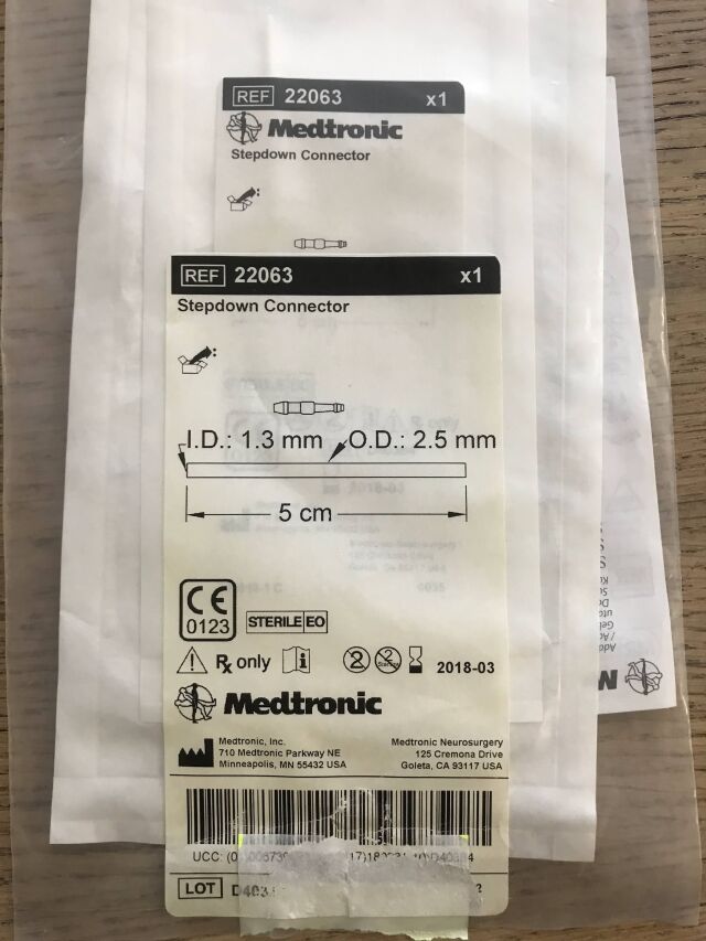 CONNECTOR 22063 STEPDOWN W/TUBING STD