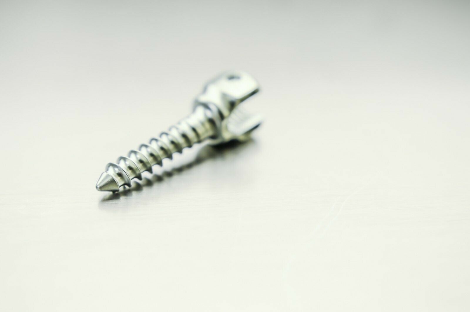 SCREW 7643630 FIXED ANGLE 6.5X30 TI